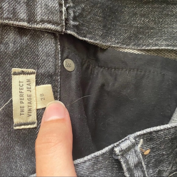Madewell Perfect Vintage Jean in Roxstone Black Wash Knee-Rip Edition 28 - Picture 5 of 10